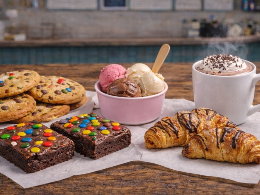 york beach bucket sweet treats desserts on short sands (1)